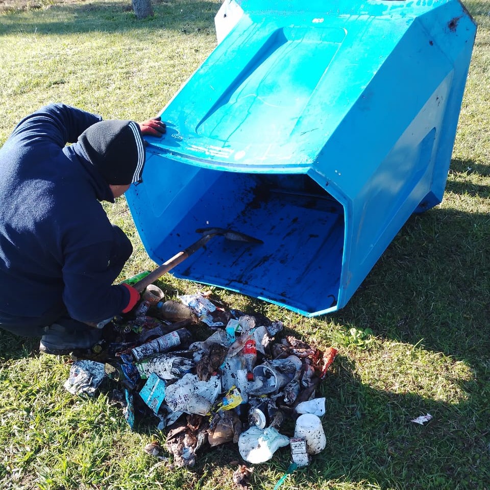 Hallaron residuos orgánicos en campanas de reciclaje y piden mayor conciencia ambiental